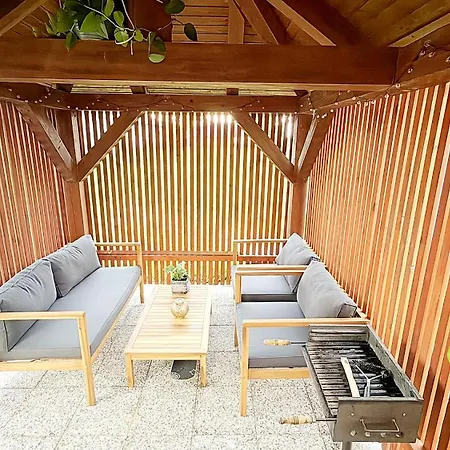 Casa Dijana - A Quiet House With A Garden Near The Dobova